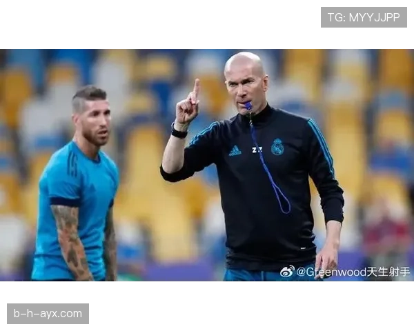 齐达内控球能力持续提升,技术表现稳健 齐达内控球能力持续提升,技术表现稳健